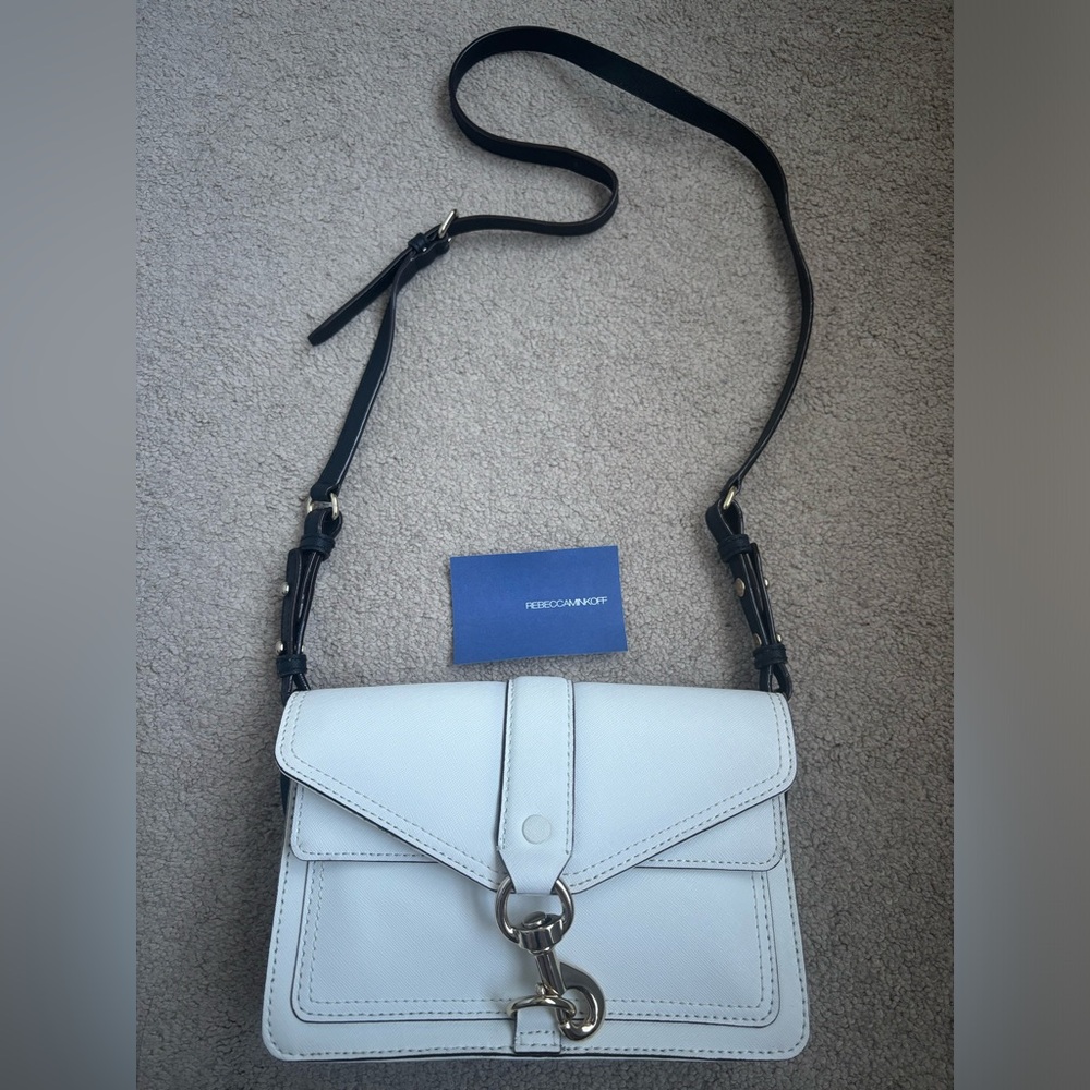 Like new, Rebecca Minkoff white shoulder bag